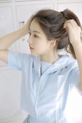 还是被驯服的聪明女下属